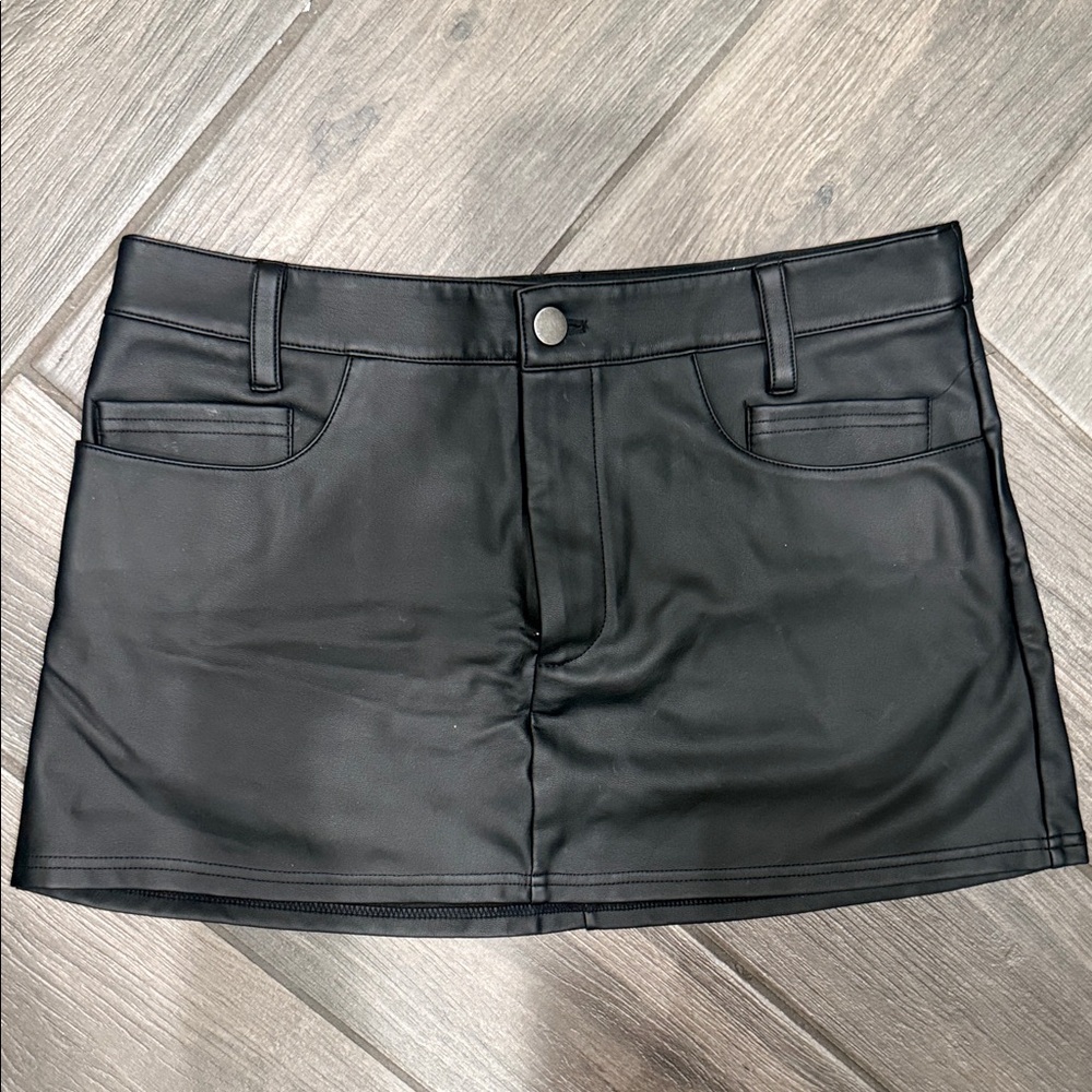 Black leather skirt